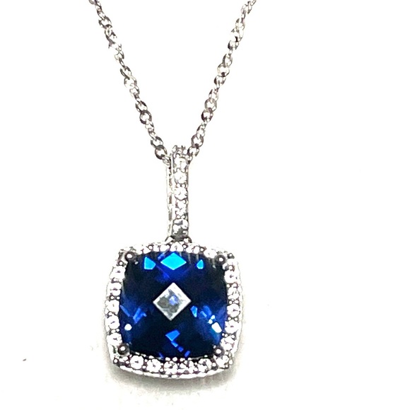 Sterling Cushion Cut 4.6ct Sapphire Necklace
